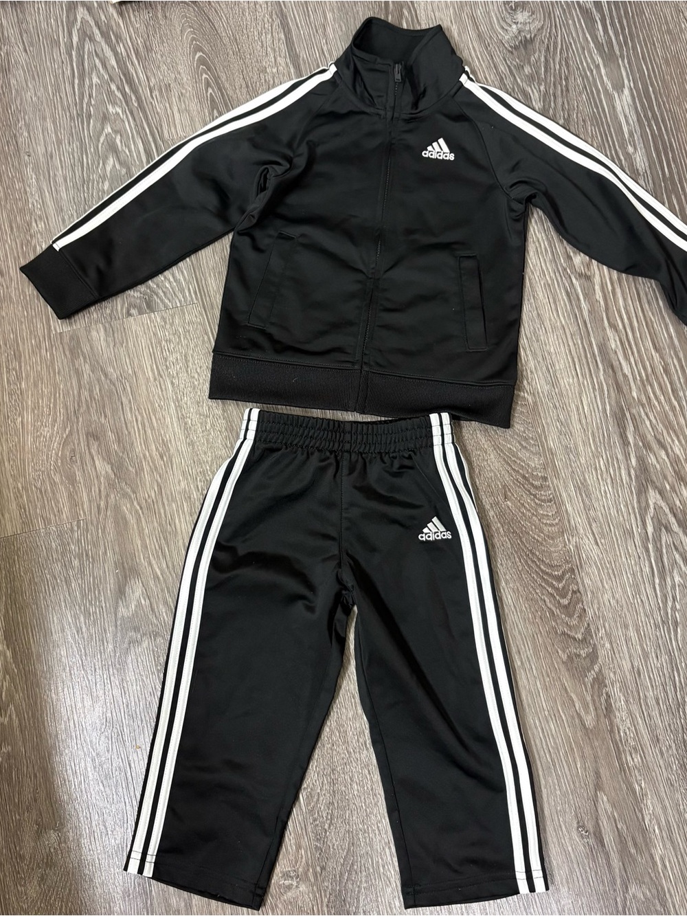 NEW Adidas 2-piece Track Suit Size 24 Months Black White Zip Jacket Jogger